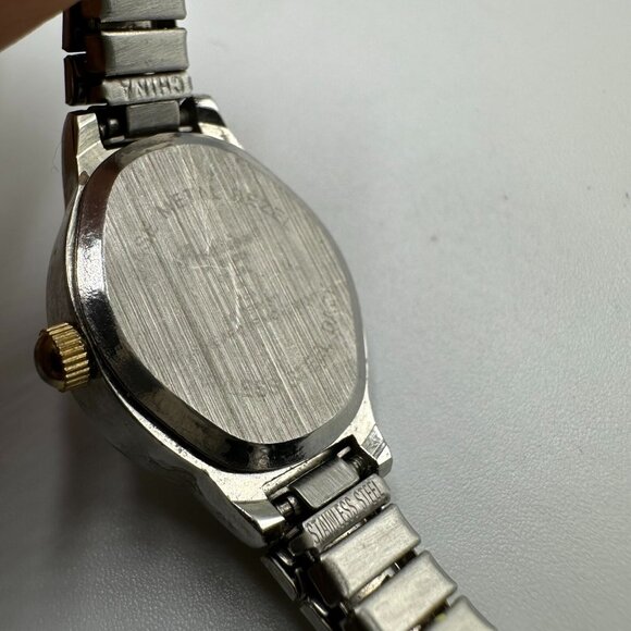 3/$30 Precision by Gruen Watch Women Silver/ Gold Stretch Band Oval Petite - Picture 4 of 13